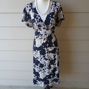 Merona Navy Blue & White Square Floral Print V Neck Ruffled Sleeve Midi Dress
